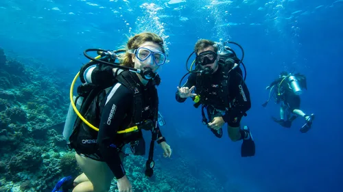 Safety Stop in the Blue